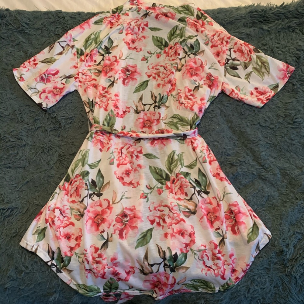 Show Me Your MuMu Robe - Picture 6 of 6